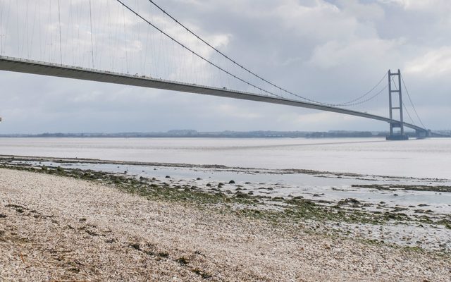 Arve Henriksen on the Hessle foreshore,, at the base of the Humber Bridge © Tom Arber